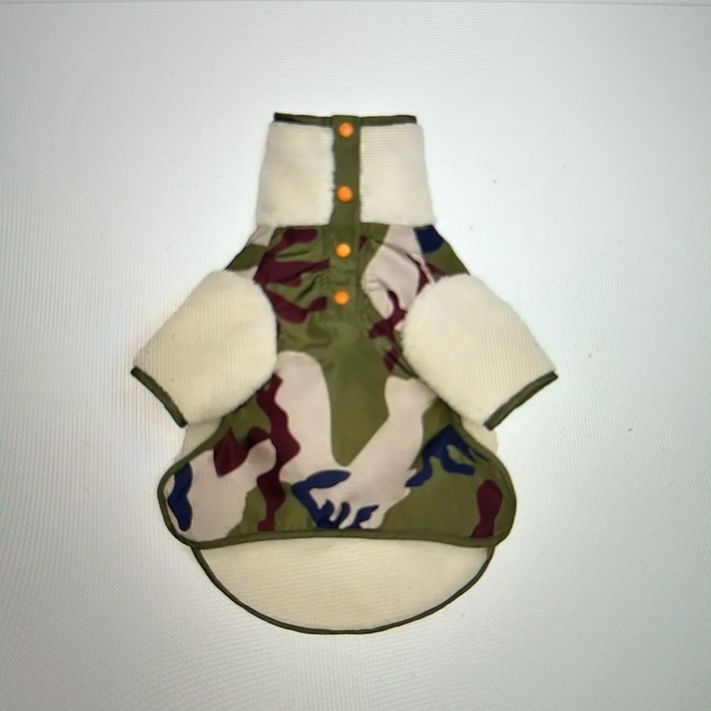 Pet camo fleece jacket sz M